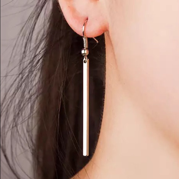 New Geometric Long Earrings Dangle 19$